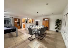 2101 Ne 25th St 2101 Wilton Manors, FL 33305 - Off Market