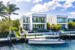 1011 W 48th St Miami Beach, FL 33140 - MLS#A11943293