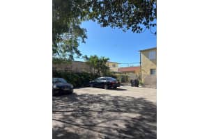 1320 SW 6th St #4, Miami, FL 33135, - MLS#A11943310