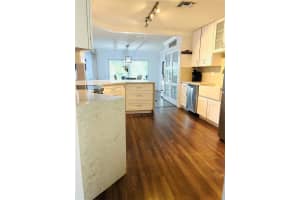 9875 Fairway Cove Ln Plantation, FL 33324 - MLS#A11943345