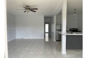 455 Golden Isles Dr 107 Hallandale Beach, FL 33009 - MLS#A11943353