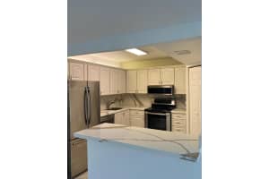 9273 Collins Ave 607 Surfside, FL 33154 - MLS#A11943367