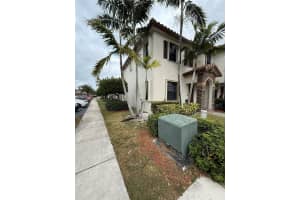 3203 Se 7th St Homestead, FL 33033 - MLS#A11943391
