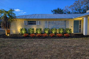 805 25th Ave Vero Beach, FL 32960 - MLS#A11943392