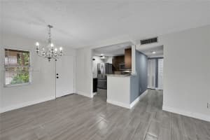 2850 Somerset Dr 105l Lauderdale Lakes, FL 33311 - MLS#A11943395