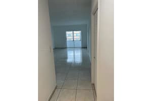 140 Royal Palm Rd 211 Hialeah Gardens, FL 33016 - MLS#A11943414