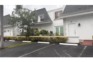 808 Ne 27th Ave 808 Hallandale Beach, FL 33009 - MLS#A11943449