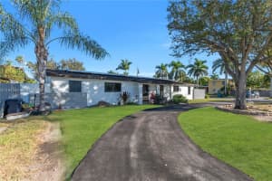 17255 Sw 299th St Homestead, FL 33030 - MLS#A11943461