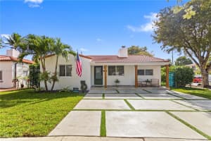 2498 Sw 19th Ter, Miami