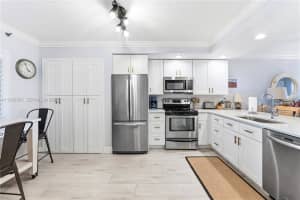 275 Palm Ave B207 Jupiter, FL 33477 - MLS#A11943507