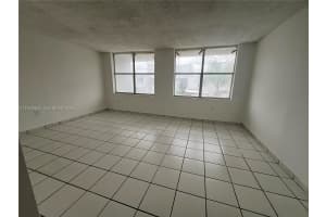 1104 W 44th St 87 Hialeah, FL 33012 - MLS#A11943508