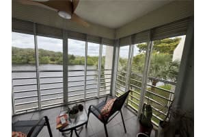 9450 Poinciana Pl 405 Davie, FL 33324 - MLS#A11943546