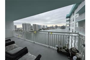 301 174th St 2201 Sunny Isles Beach, FL 33160 - MLS#A11943557