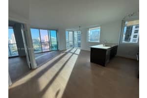 500 Brickell Ave 1502 Miami, FL 33131 - MLS#A11943573