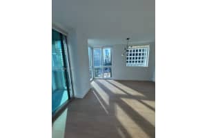 500 Brickell Ave 1502 Miami, FL 33131 - MLS#A11943573