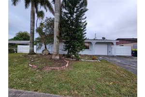 9940 Sw 162nd St, Miami