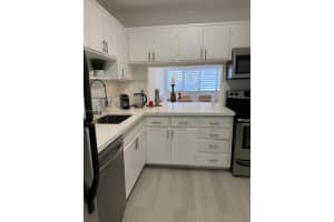 330 Se 2nd St 104f Hallandale Beach, FL 33009 - MLS#A11943595