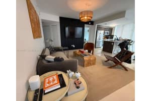 488 Ne 18th St 3300 Miami, FL 33132 - MLS#A11943603