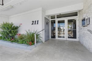 211 S Ocean Dr 205, Hollywood 211 S Ocean Dr 205, Hollywood