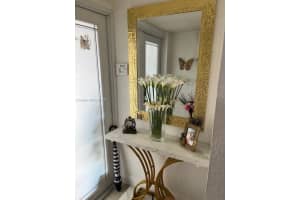 4211 W 10th Ln Hialeah, FL 33012 - MLS#A11943660