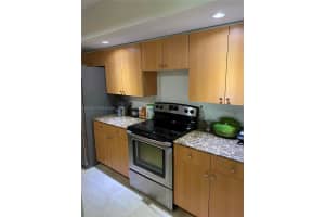 6917 Collins Ave 426 Miami Beach, FL 33141 - MLS#A11943742