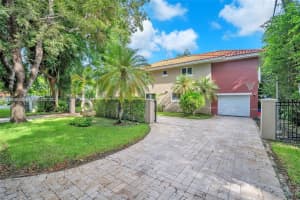 1543 Dorado Ave Coral Gables, FL 33146 - MLS#A11943744