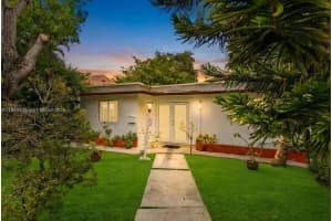 321 Sw 19th Rd, Miami