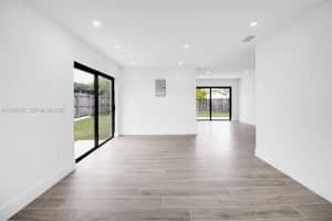 13379 Nw 3rd Ter Miami, FL 33182 - MLS#A11943762