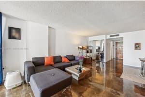 6450 Collins Ave APT 703, Miami Beach, FL 33141, - MLS#A11943781