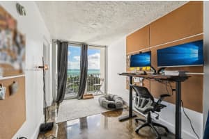 6450 Collins Ave 703 Miami Beach, FL 33141 - MLS#A11943781