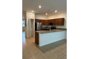 9332 W 33rd Ln 9332 Hialeah, FL 33018 - MLS#A11943790