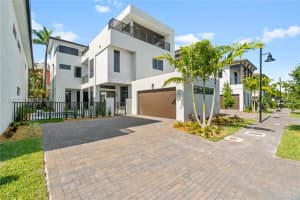 8091 Nw 48th Ter, Doral 8091 Nw 48th Ter, Doral