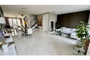 6428 Nw 105th Pl Doral, FL 33178 - MLS#A11943812