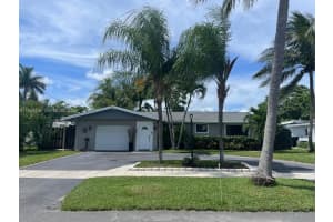 371 Se 3rd St, Pompano Beach