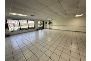 3582 Ne 171st Street 301 North Miami Beach, FL 33160 - MLS#A11943836