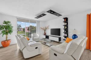 9481 Sunrise Lakes Blvd 210 Sunrise, FL 33322 - MLS#A11943841