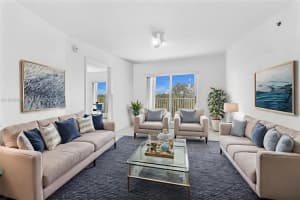 2475 Nw 16th St Rd 601, Miami