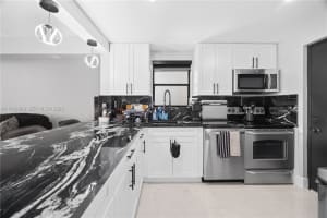 2302 S Cypress Bend Dr 306 Pompano Beach, FL 33069 - MLS#A11943868