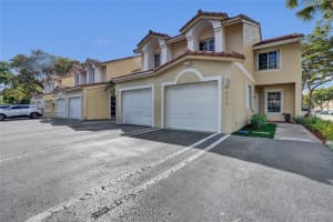 8111 Southgate Blvd North Lauderdale, FL 33068 - MLS#A11943896