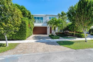 2516 Ne 32nd Ave, Fort Lauderdale