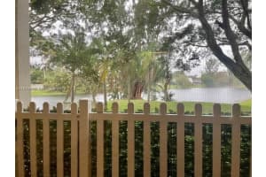 400 Palm Cir W 104 Pembroke Pines, FL 33025 - MLS#A11943909