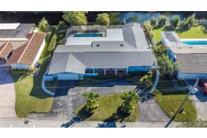 6221 Sw 65th Ave South Miami, FL 33143 - MLS#A11943910