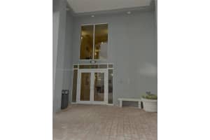 5091 Nw 7th St 302 Miami, FL 33126 - MLS#A11943912