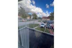 260 Nw 107th Ave 212 Miami, FL 33172 - MLS#A11943936