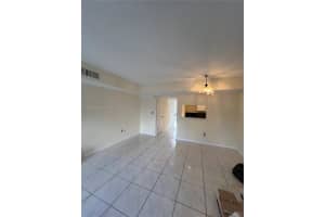260 Nw 107th Ave 212 Miami, FL 33172 - MLS#A11943936