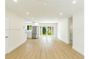 254 Sw 4th St Dania Beach, FL 33004 - MLS#A11943954