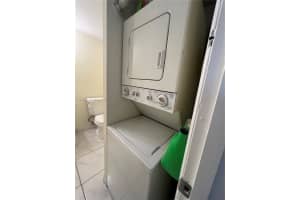 260 Nw 107th Ave 212 Miami, FL 33172 - MLS#A11943981