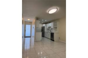 300 Ne 191st St 219, Miami