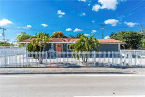 17800 Nw 37 Th Ave Miami Gardens, FL 33056 - MLS#A11943990