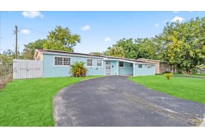 18502 Nw 23rd Ct Miami Gardens, FL 33056 - MLS#A11943997